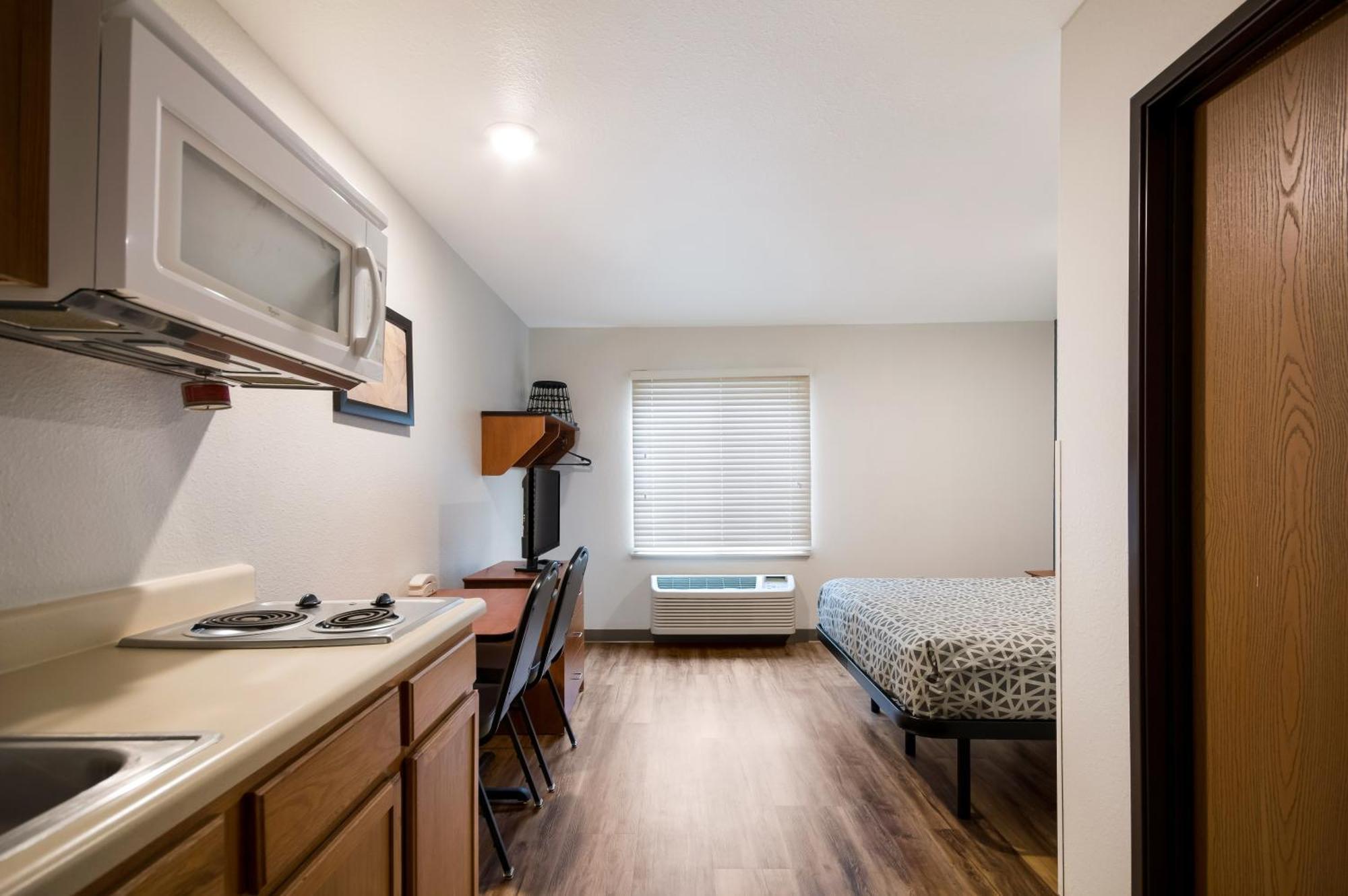 Woodspring Suites Greenville Central I-85 Екстериор снимка