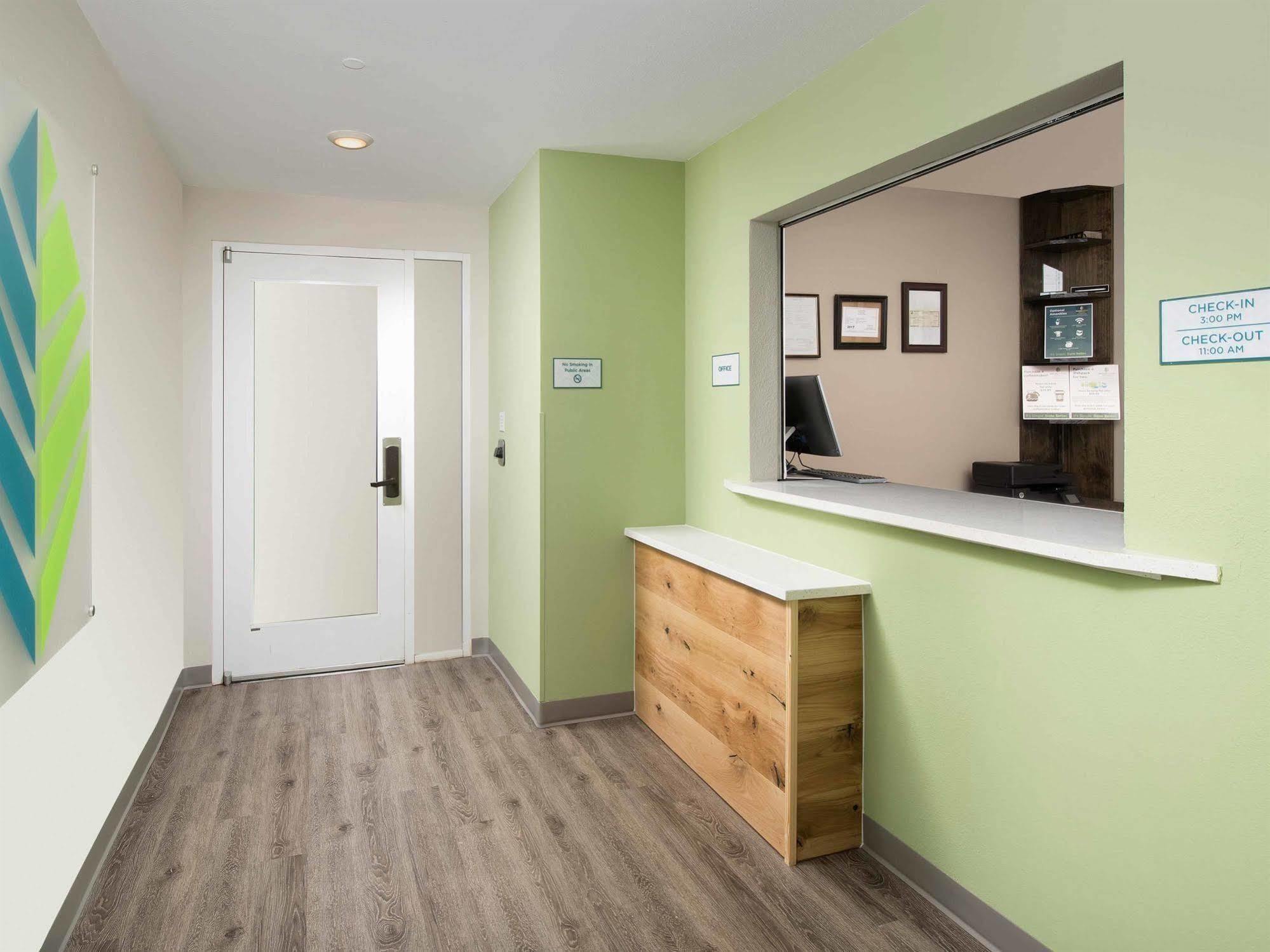 Woodspring Suites Greenville Central I-85 Екстериор снимка